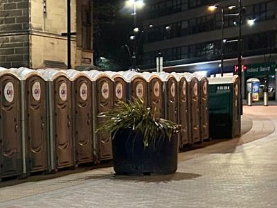 sheffield half marathon portable toilets set up